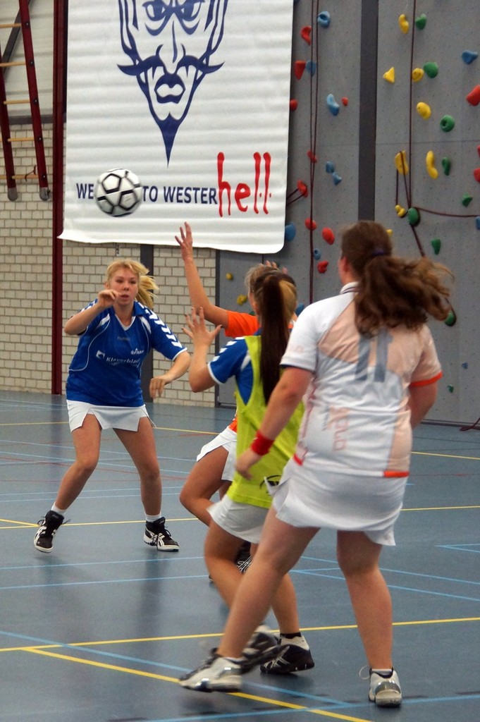 Korfbal B3  17 november-005.jpg